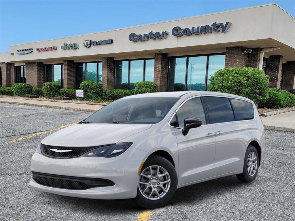 2026 Chrysler Voyager LX's photo