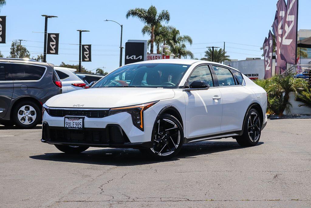 2025 Kia K4 GT-Line