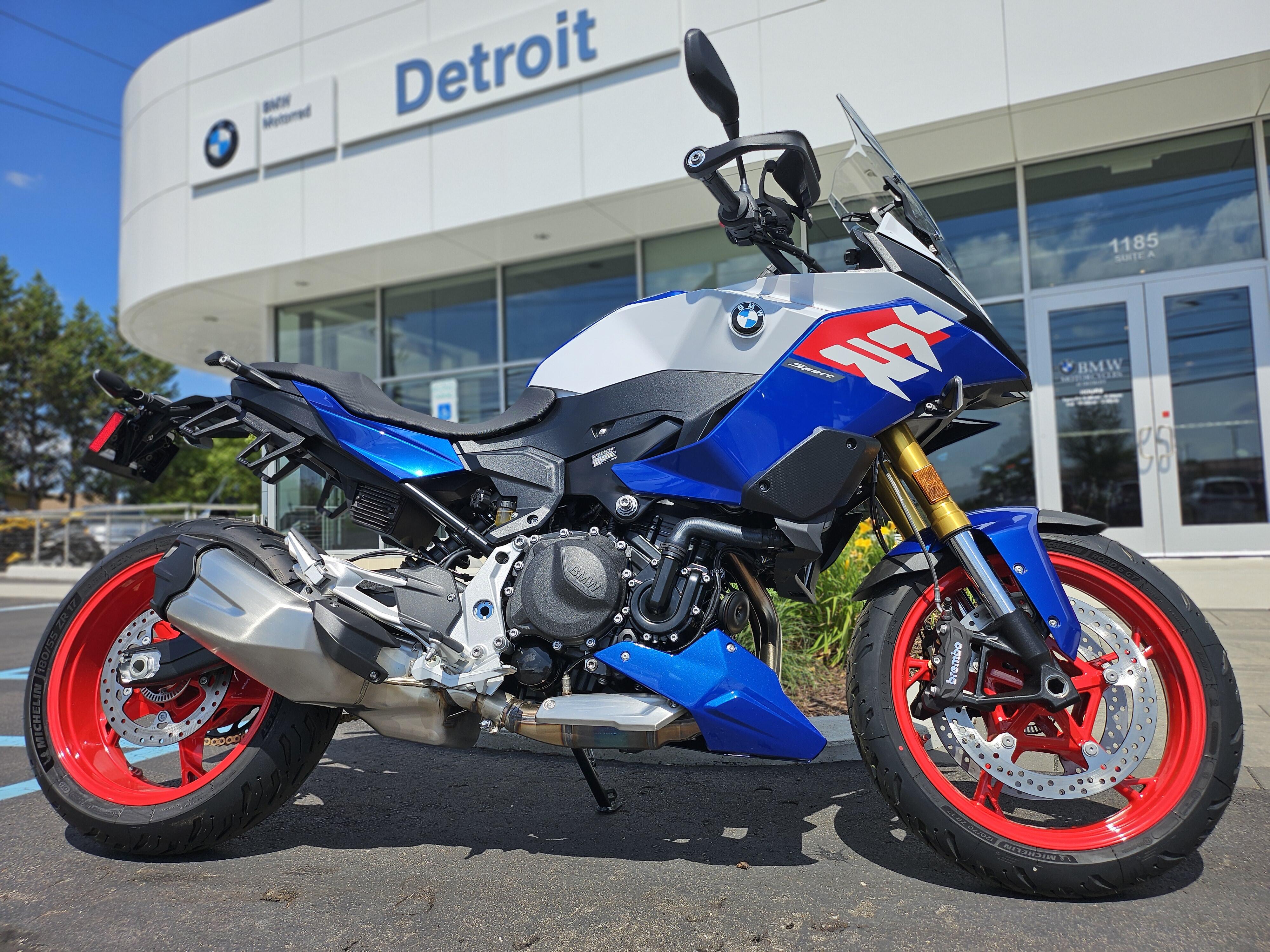 2026 BMW F 900 XR
