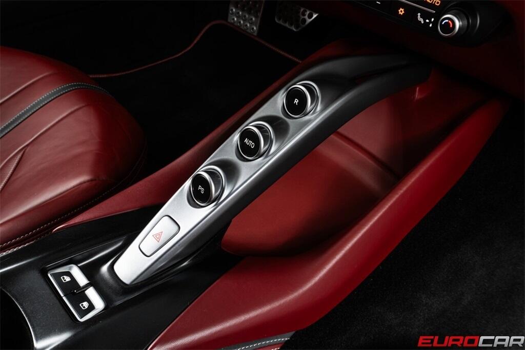 Used 2019 Ferrari 812 Superfast *HISTORICAL PAINT * IMMACULATE CONDITION*Image 34