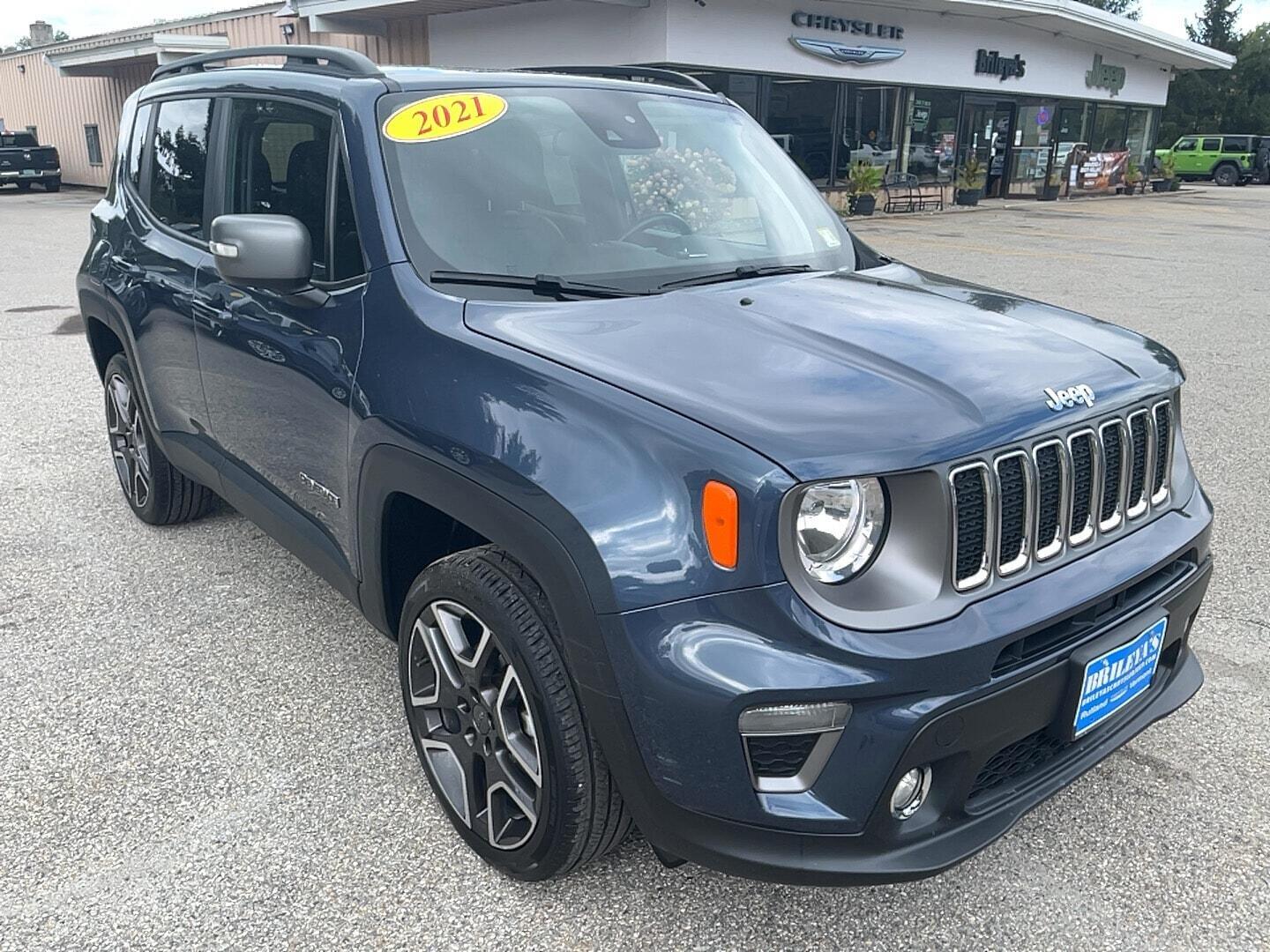 View vehicle photo 3