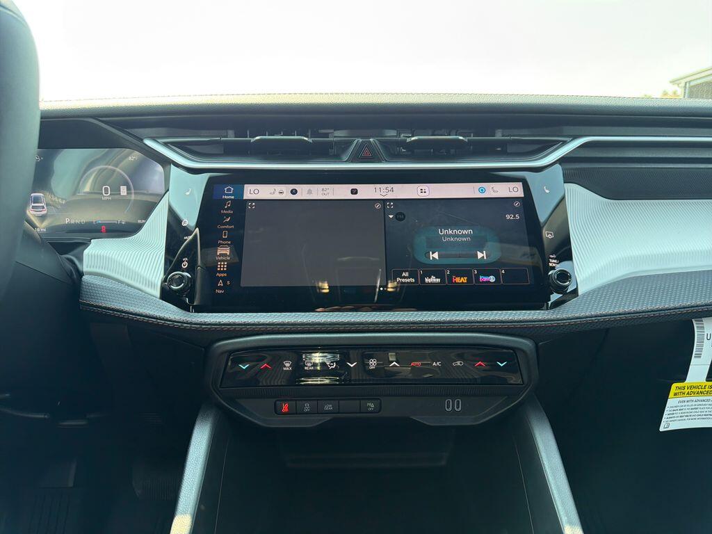 2026 Jeep Cherokee Limited - Photo 12