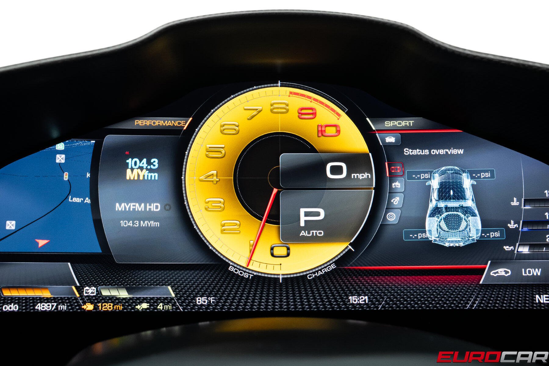 2021 Ferrari SF90 Stradale *CARBON STEERING WHEEL * FULL ELECTRIC SEATS*Image 31