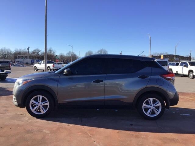 Used 2020 Nissan Kicks S with VIN 3N1CP5BV5LL524897 for sale in Vinita, OK