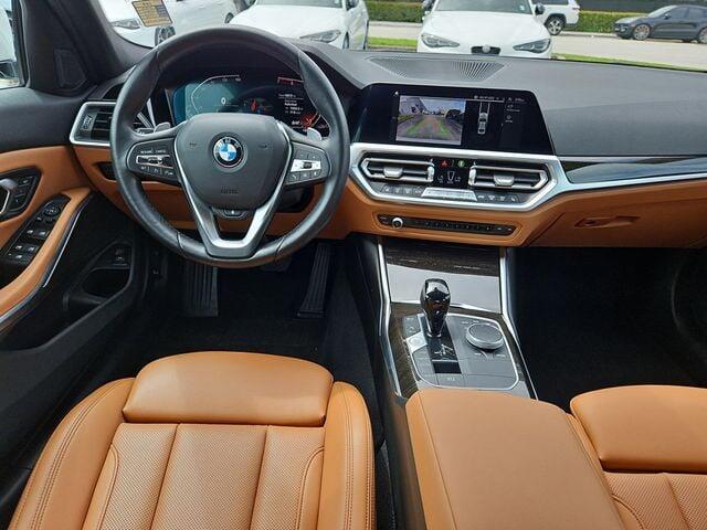 2022 BMW 3 Series 330i - Photo 15