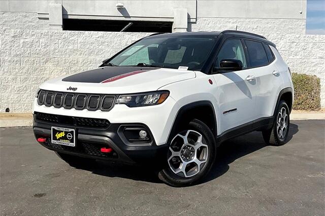 Used 2022 Jeep Compass Trailhawk with VIN 3C4NJDDB0NT235546 for sale in Cathedral City, CA