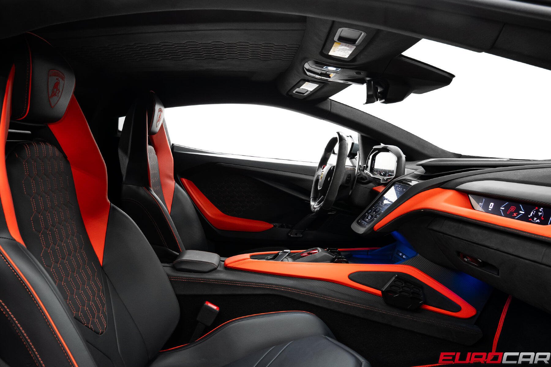 2025 Lamborghini Revuelto *HUGE CARBON OPTIONS * PASSENGER DISPLAY*Image 43
