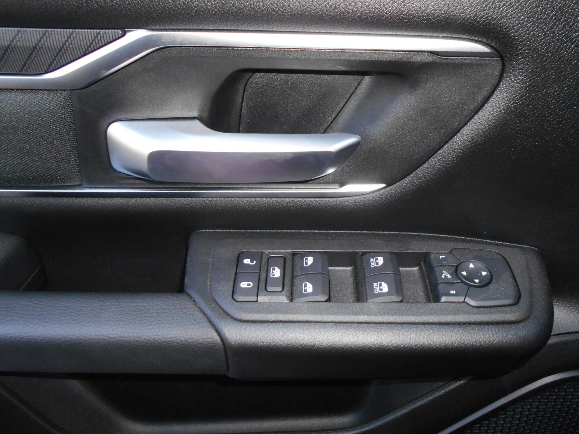 2026 RAM 1500 Big Horn/Lone Star - Photo 19