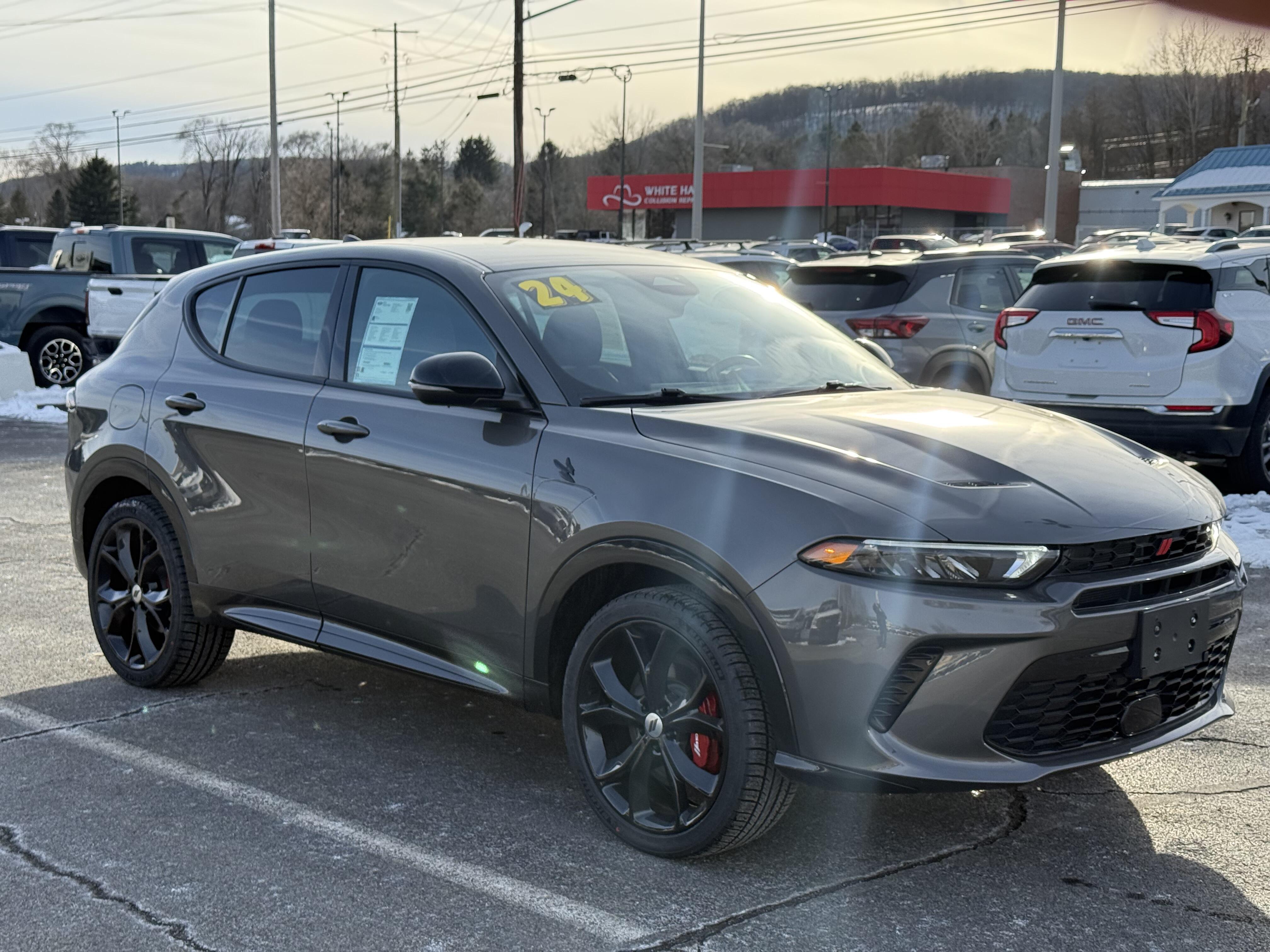 2024 Dodge Hornet R/T's photo