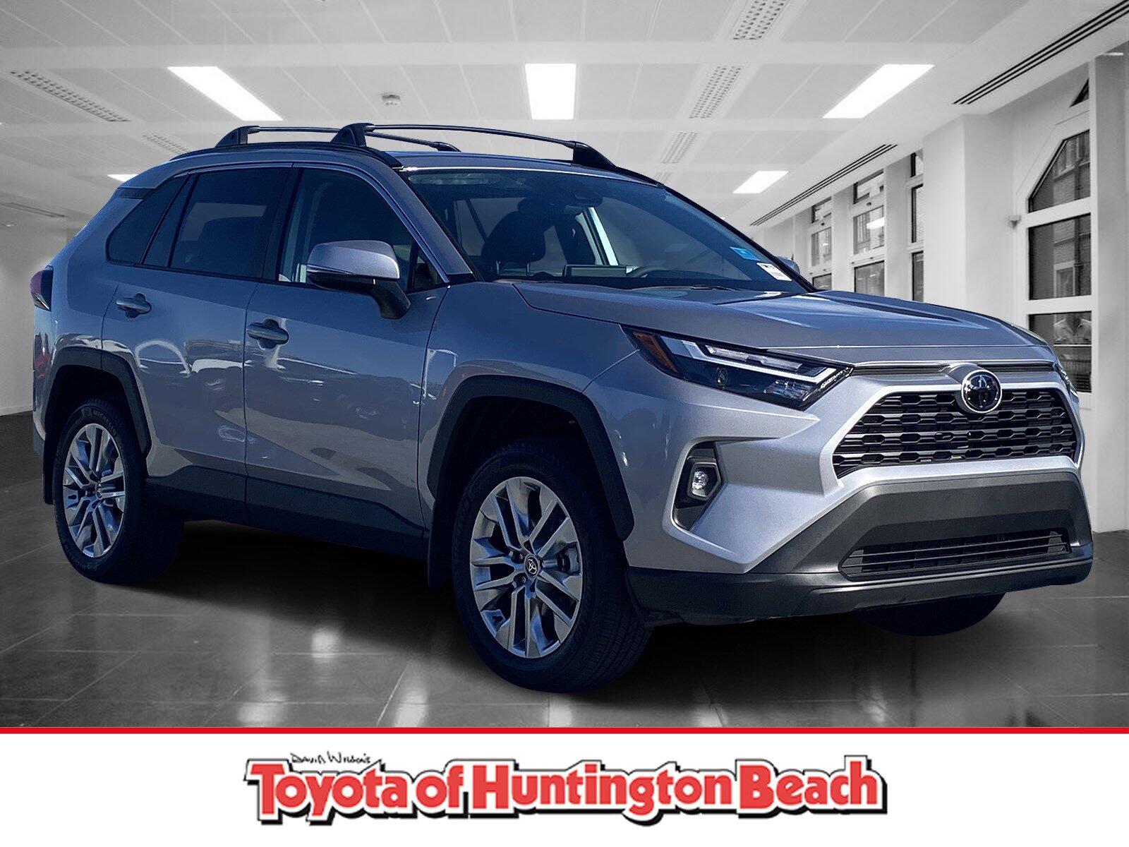 2025 Toyota RAV4 XLE Premium's photo