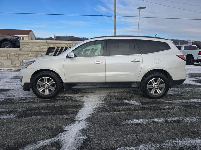 Used 2016 Chevrolet Traverse 1LT with VIN 1GNKVGKD3GJ325353 for sale in Prairie du Chien, WI