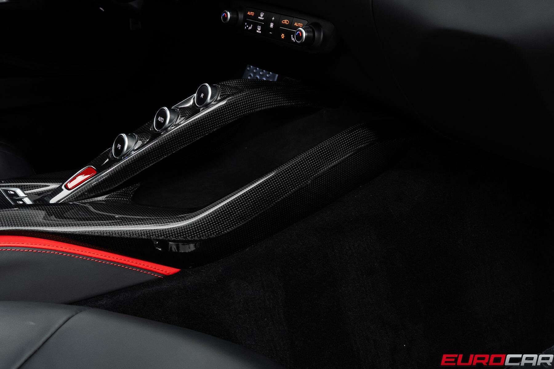 2019 Ferrari 812 Superfast *HUGE CARBON INTERIOR OPTIONS * FRONT LIFT*Image 37