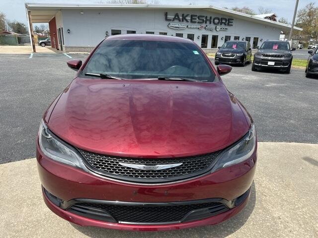Used 2016 Chrysler 200 S with VIN 1C3CCCBB4GN143619 for sale in Seaford, DE