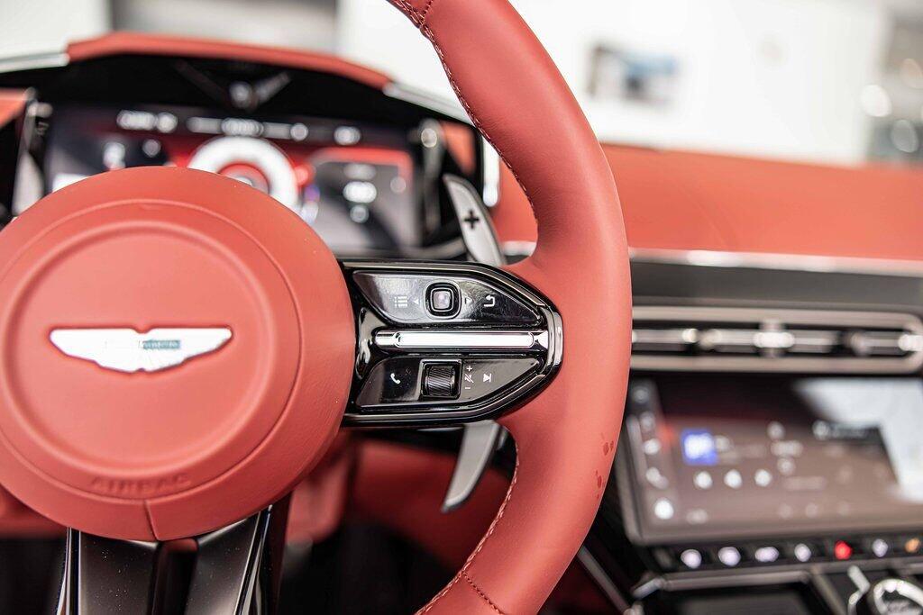 2026 Aston Martin Vantage Base - Photo 23