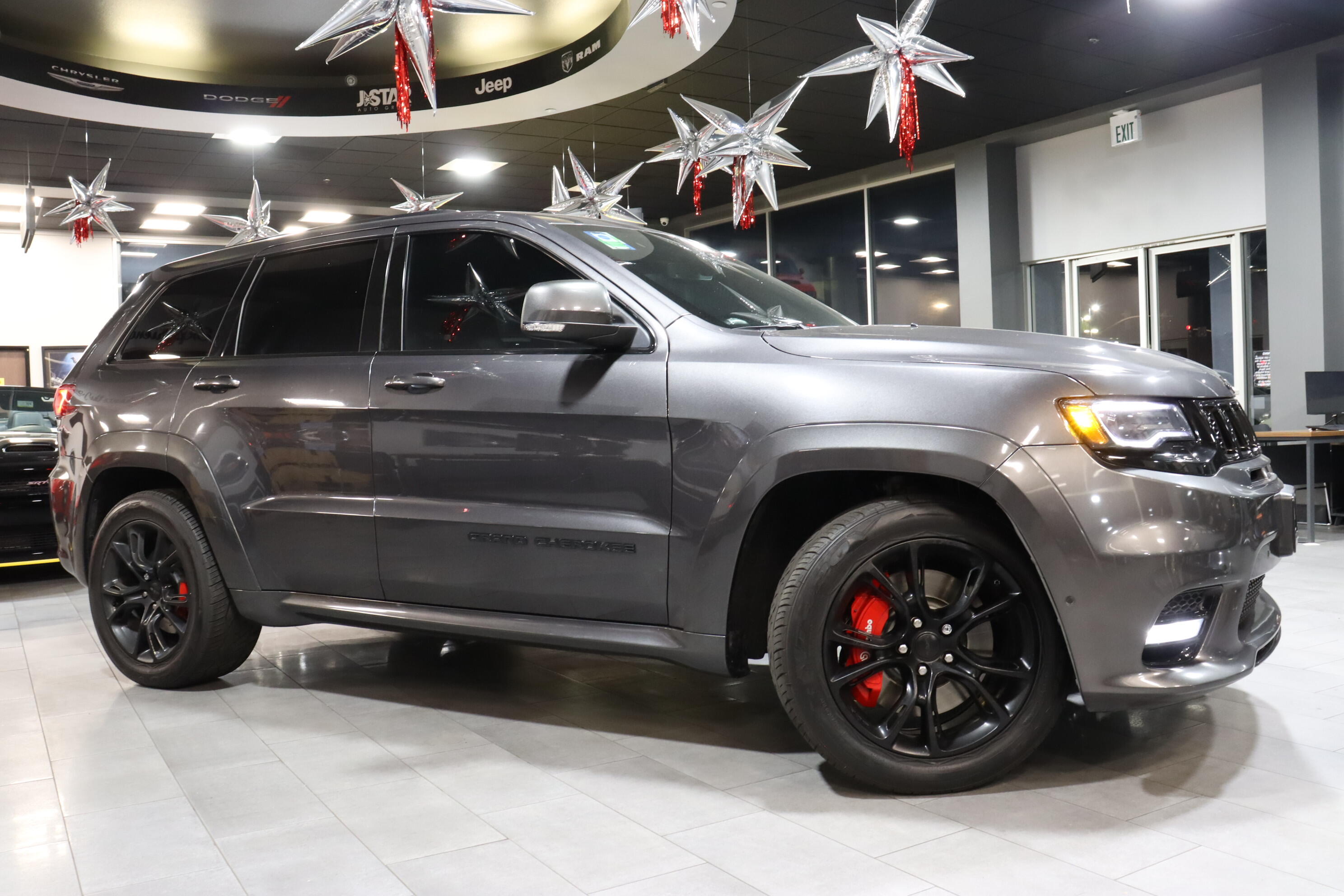 Used 2018 Jeep Grand Cherokee SRT with VIN 1C4RJFDJXJC408290 for sale in Anaheim, CA