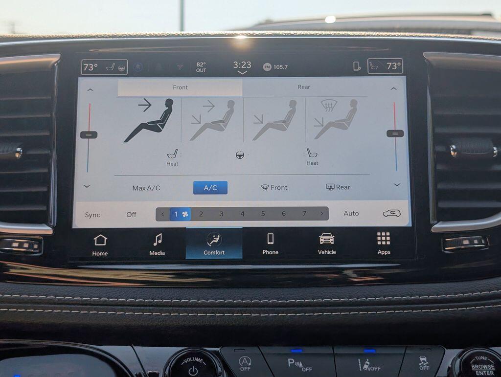 2026 Chrysler Pacifica Select - Photo 22