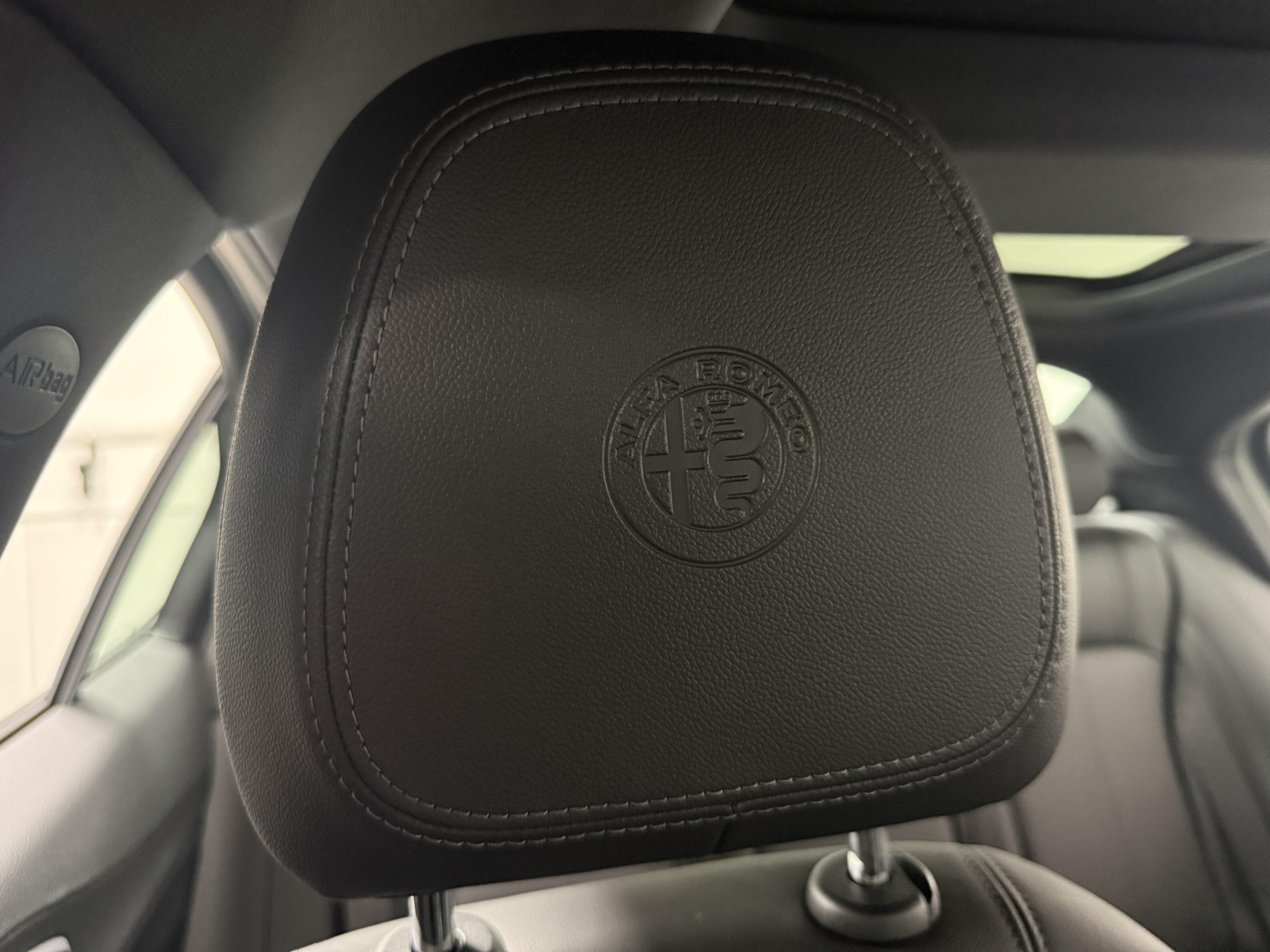 2026 Alfa Romeo Giulia Base - Photo 28