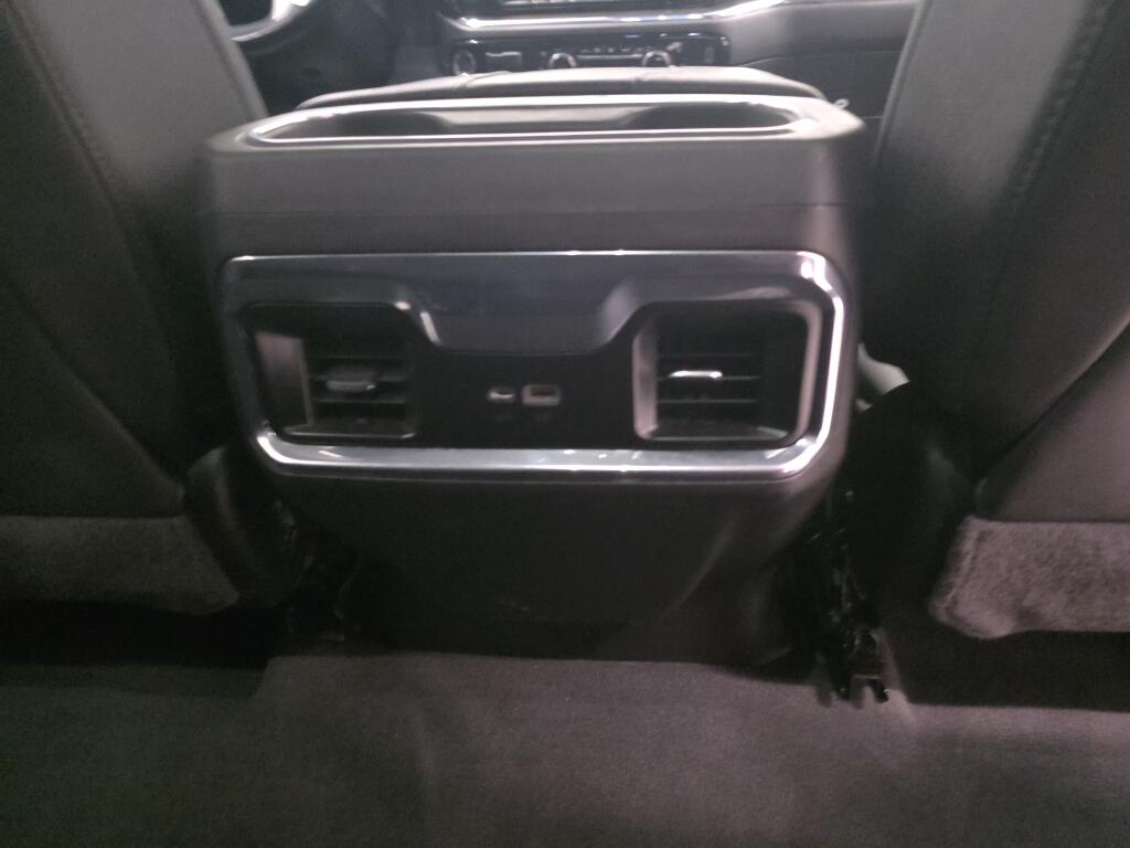 2023 Chevrolet Silverado 1500 LTZ - Photo 9