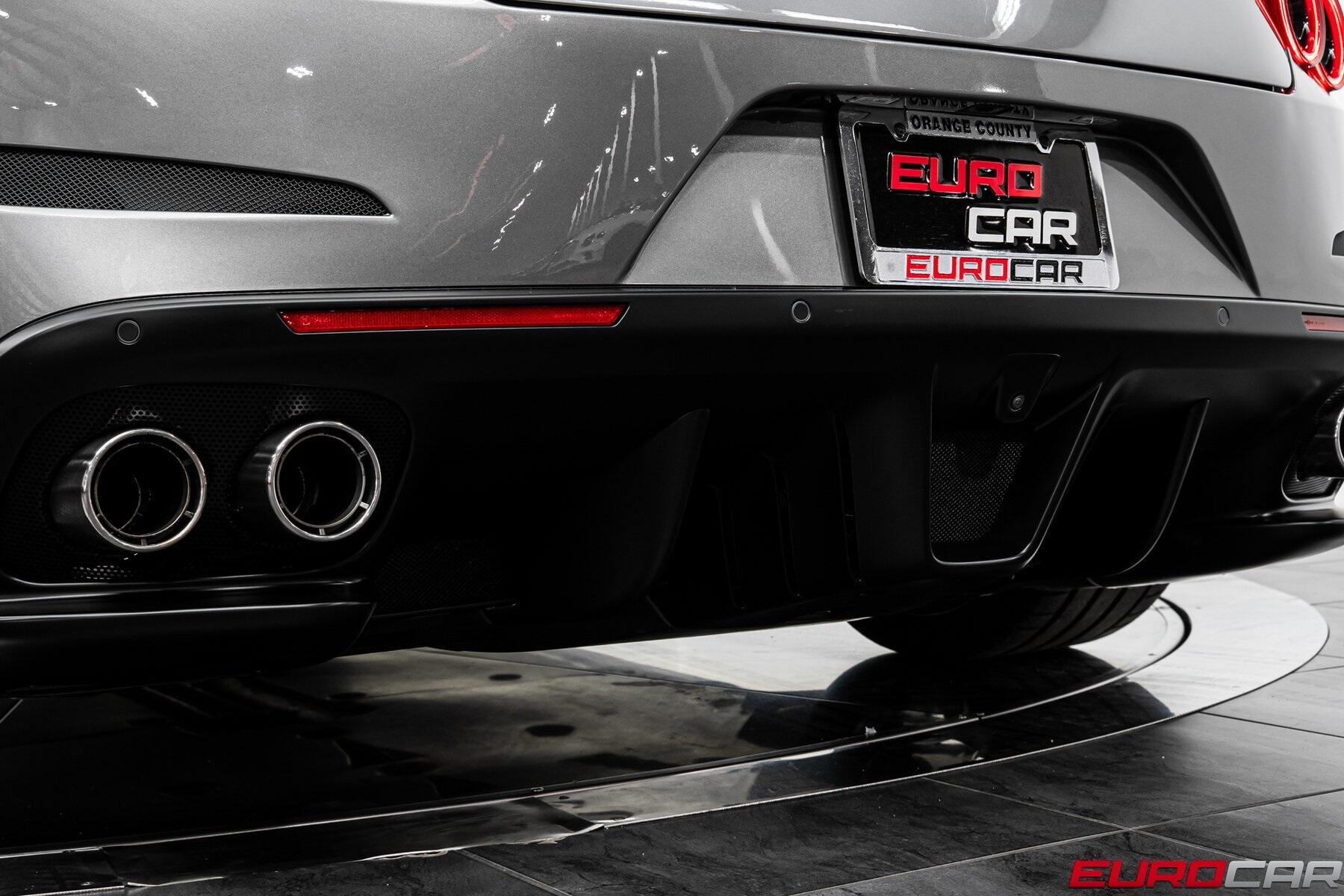 2020 Ferrari GTC4Lusso V12 *PASSENGER DISPLAY * CARBON STEERING WHEEL*Image 21