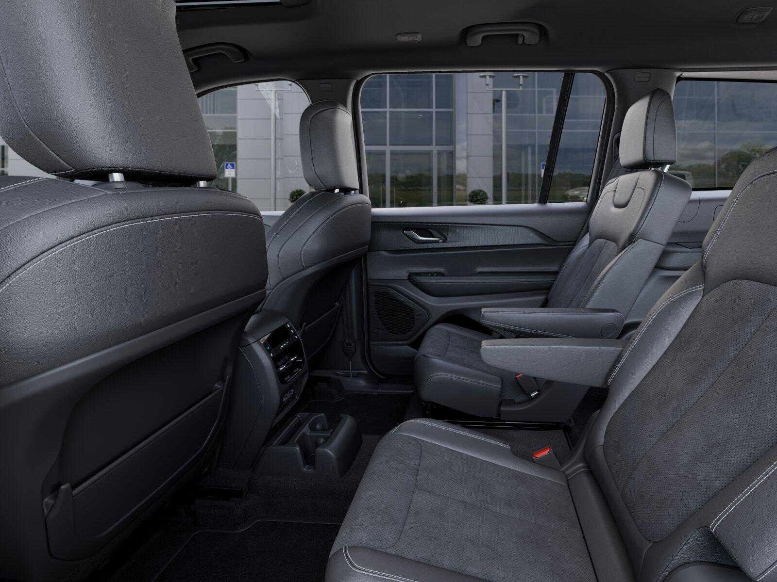 2025 Jeep Grand Cherokee L Altitude - Photo 39