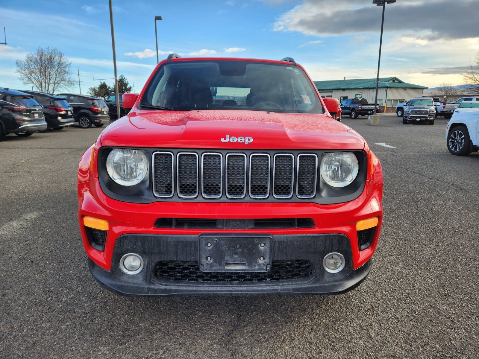 Used 2019 Jeep Renegade Latitude with VIN ZACNJBBB0KPK59630 for sale in Island City, OR