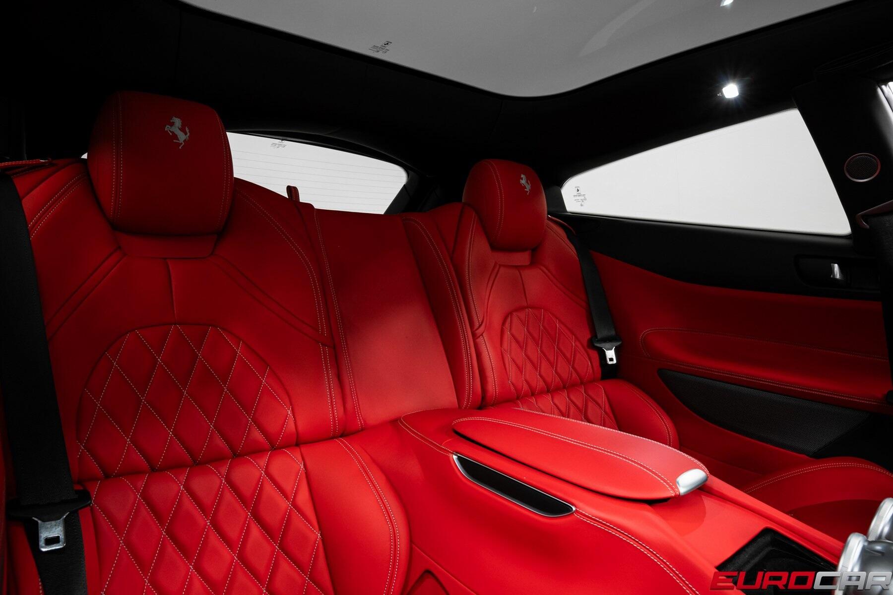 2020 Ferrari GTC4Lusso V12 *PASSENGER DISPLAY * CARBON STEERING WHEEL*Image 38