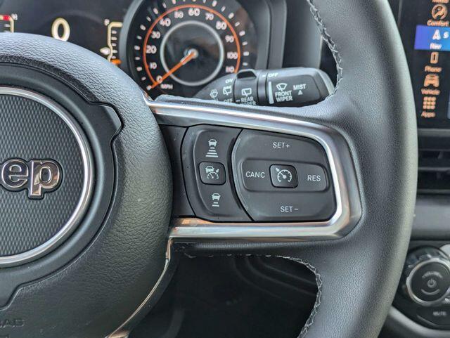 2025 Jeep Wrangler 4-Door Sahara - Photo 26
