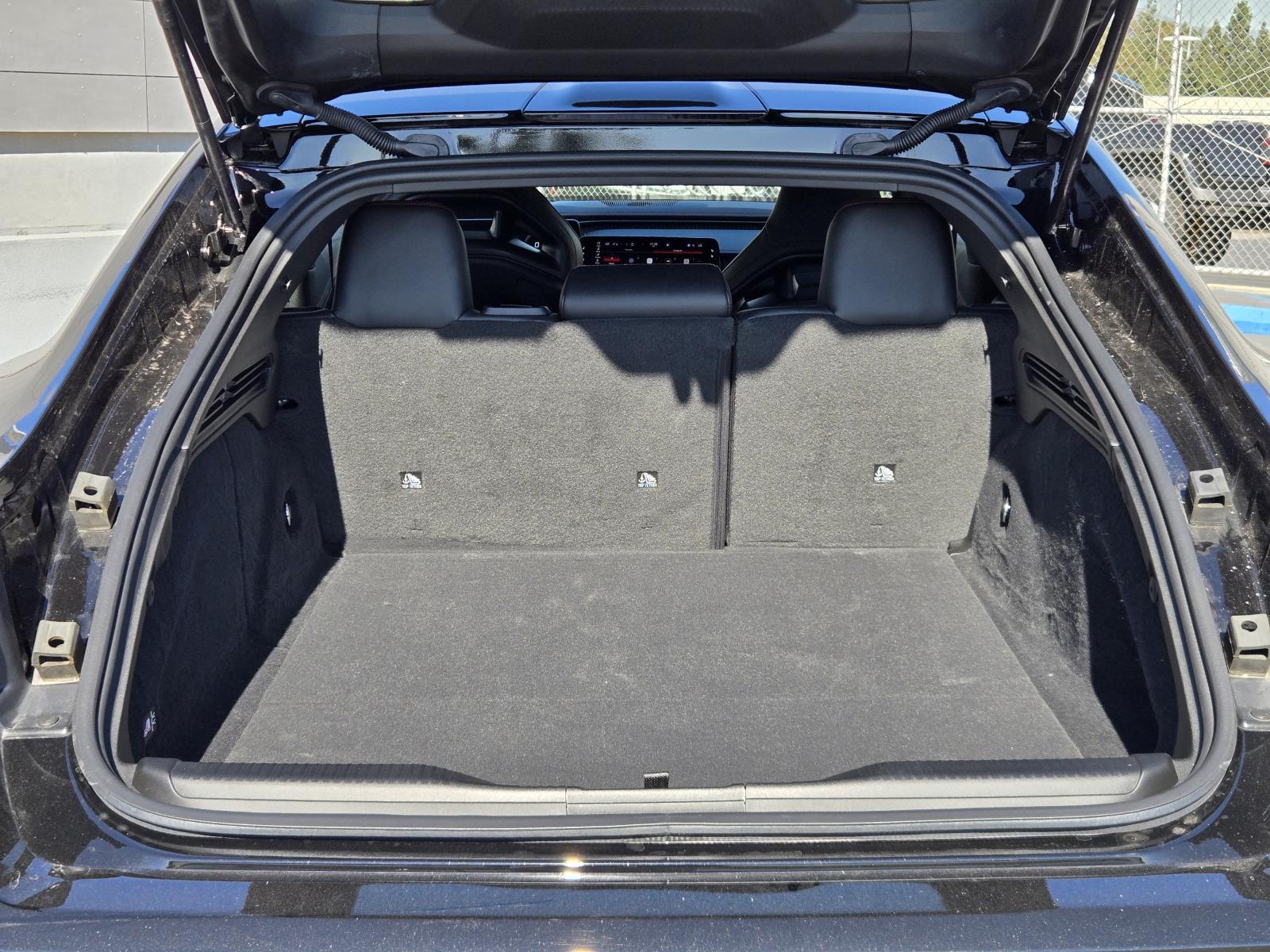 2026 Dodge Charger Daytona Scat Pack - Photo 31