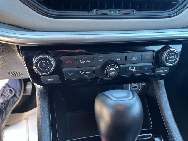 2025 Jeep Compass Limited - Photo 24