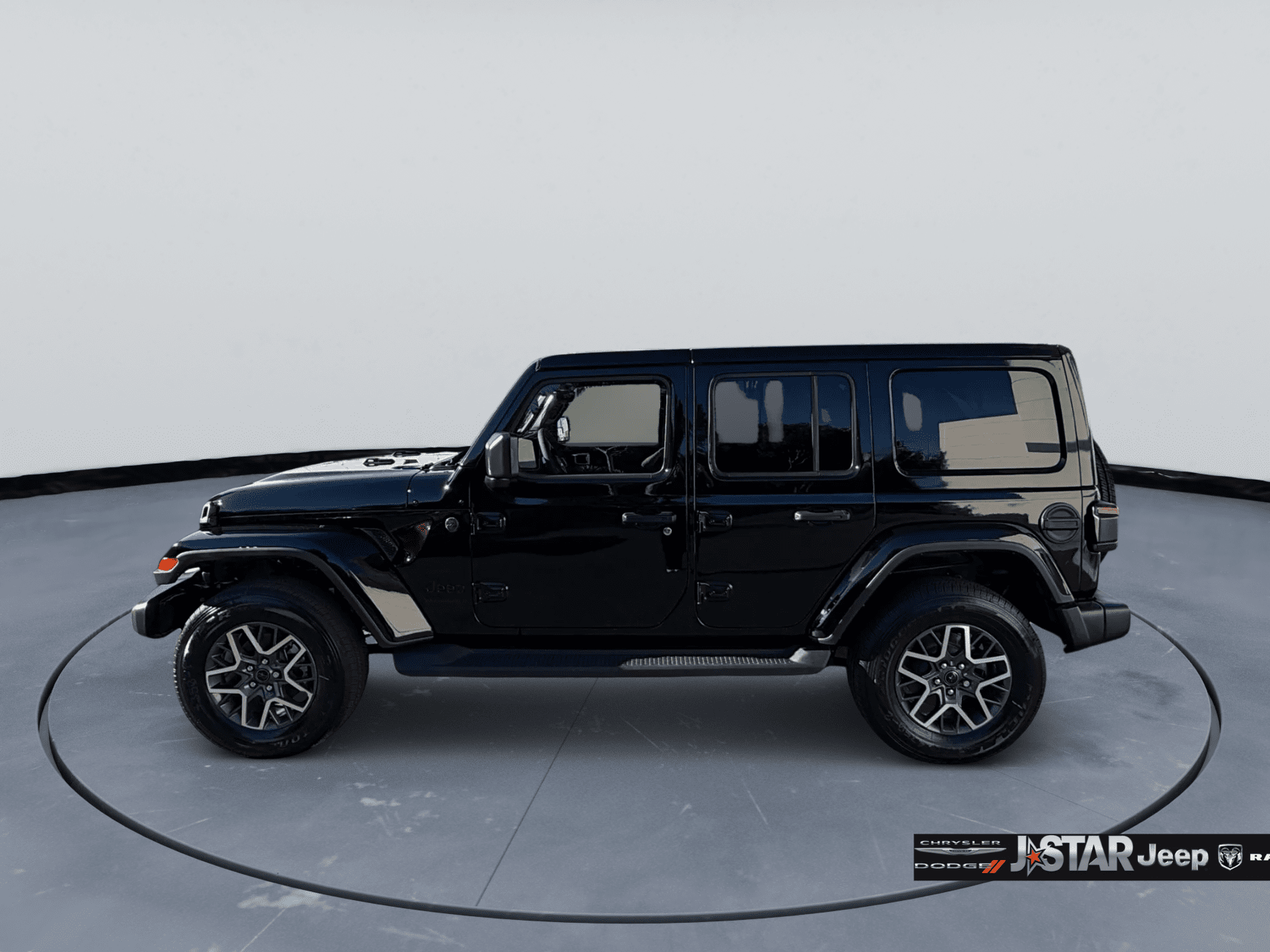 2025 Jeep Wrangler 4-Door Sahara - Photo 8