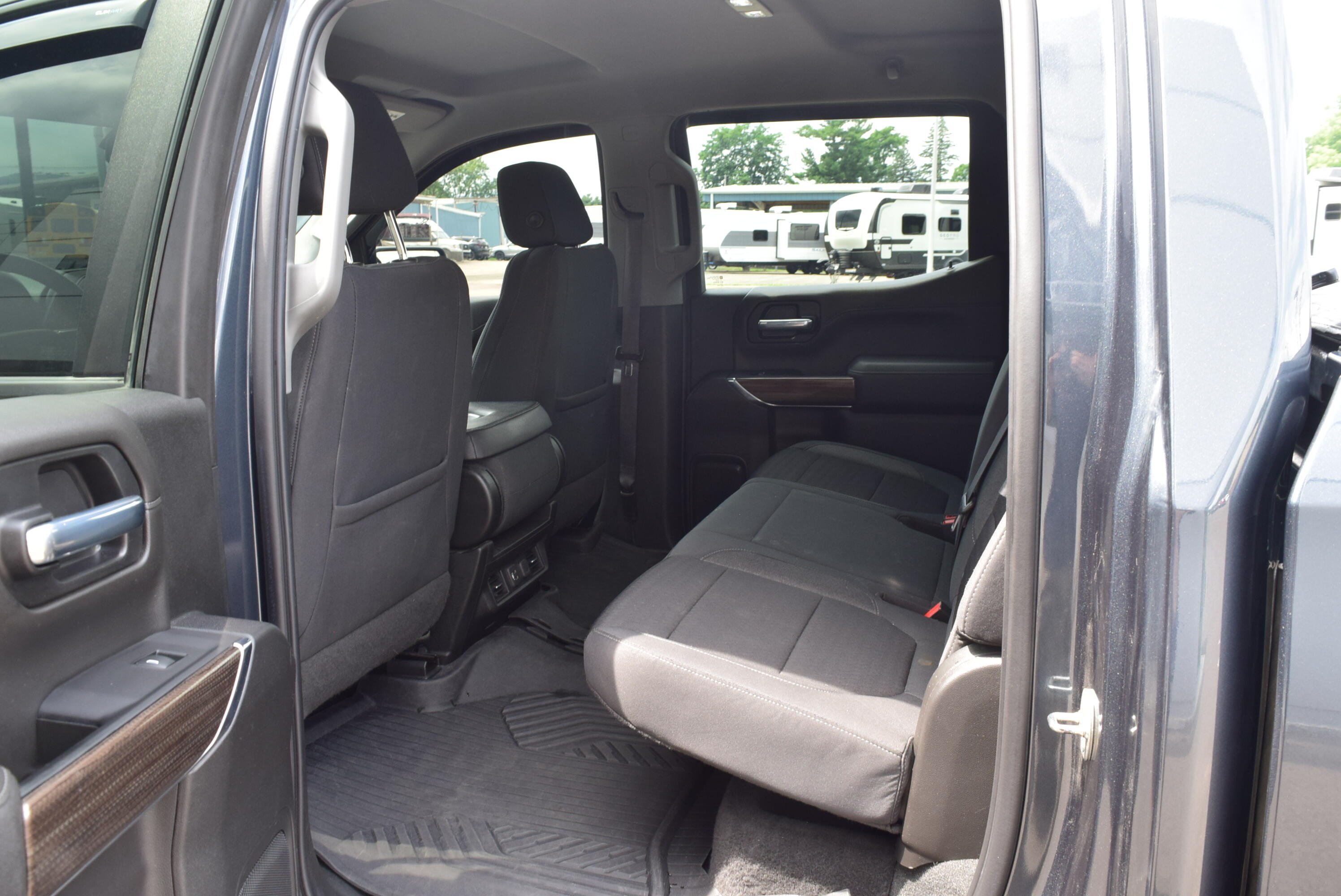 2021 Chevrolet Silverado 1500 RST - Photo 10