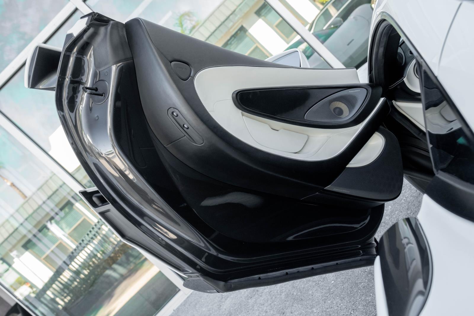 Used 2017 McLaren 570GT 