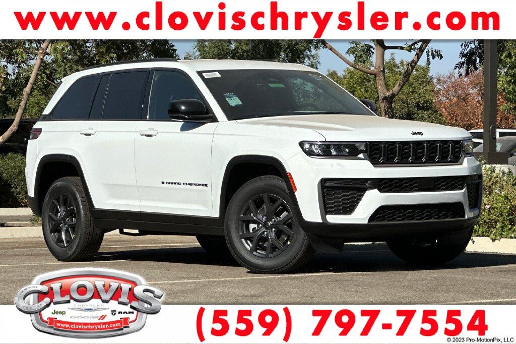 2027 Jeep Grand Cherokee Laredo Altitude