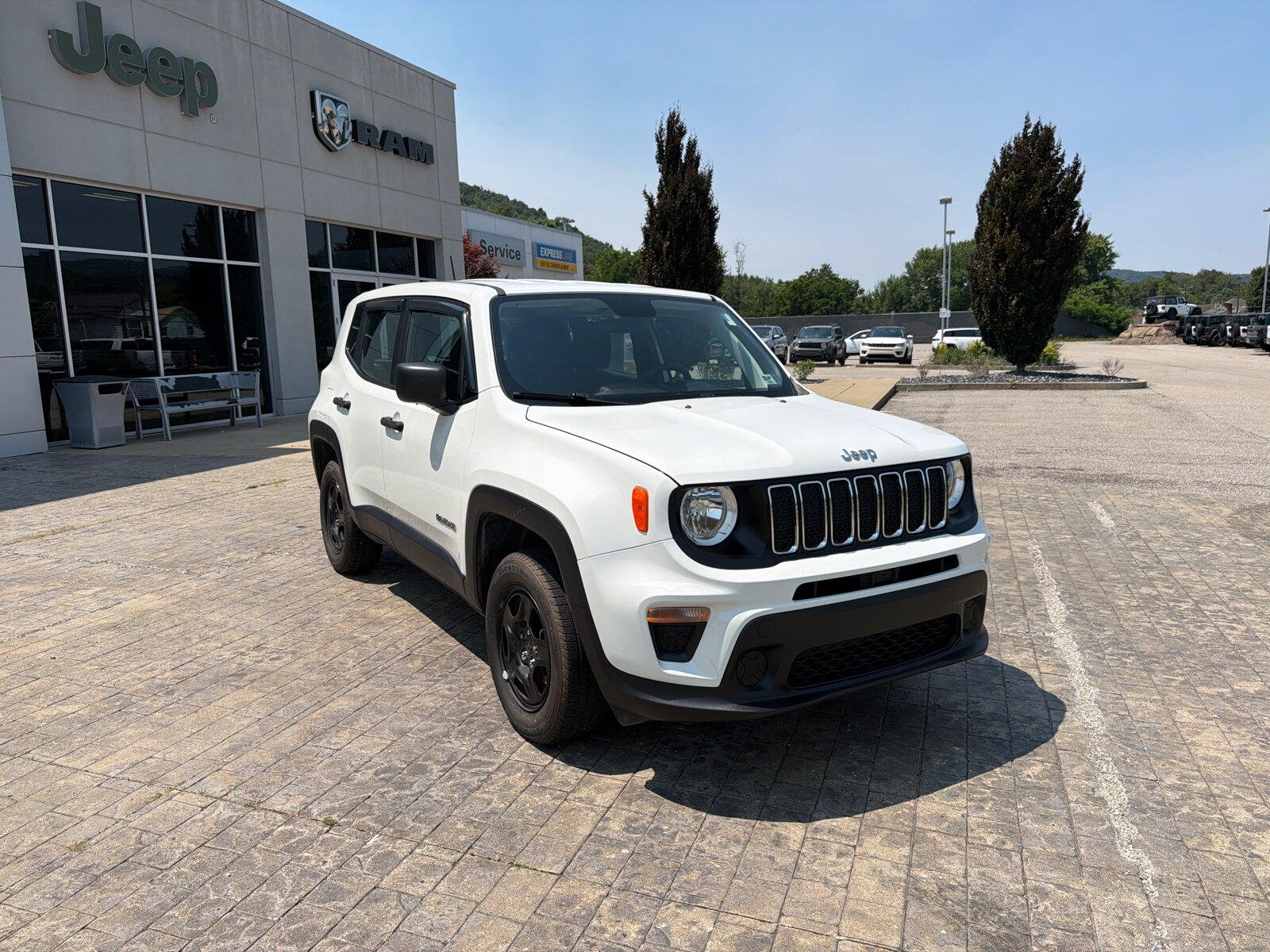 Used 2019 Jeep Renegade Sport with VIN ZACNJBAB6KPK38136 for sale in Newell, WV