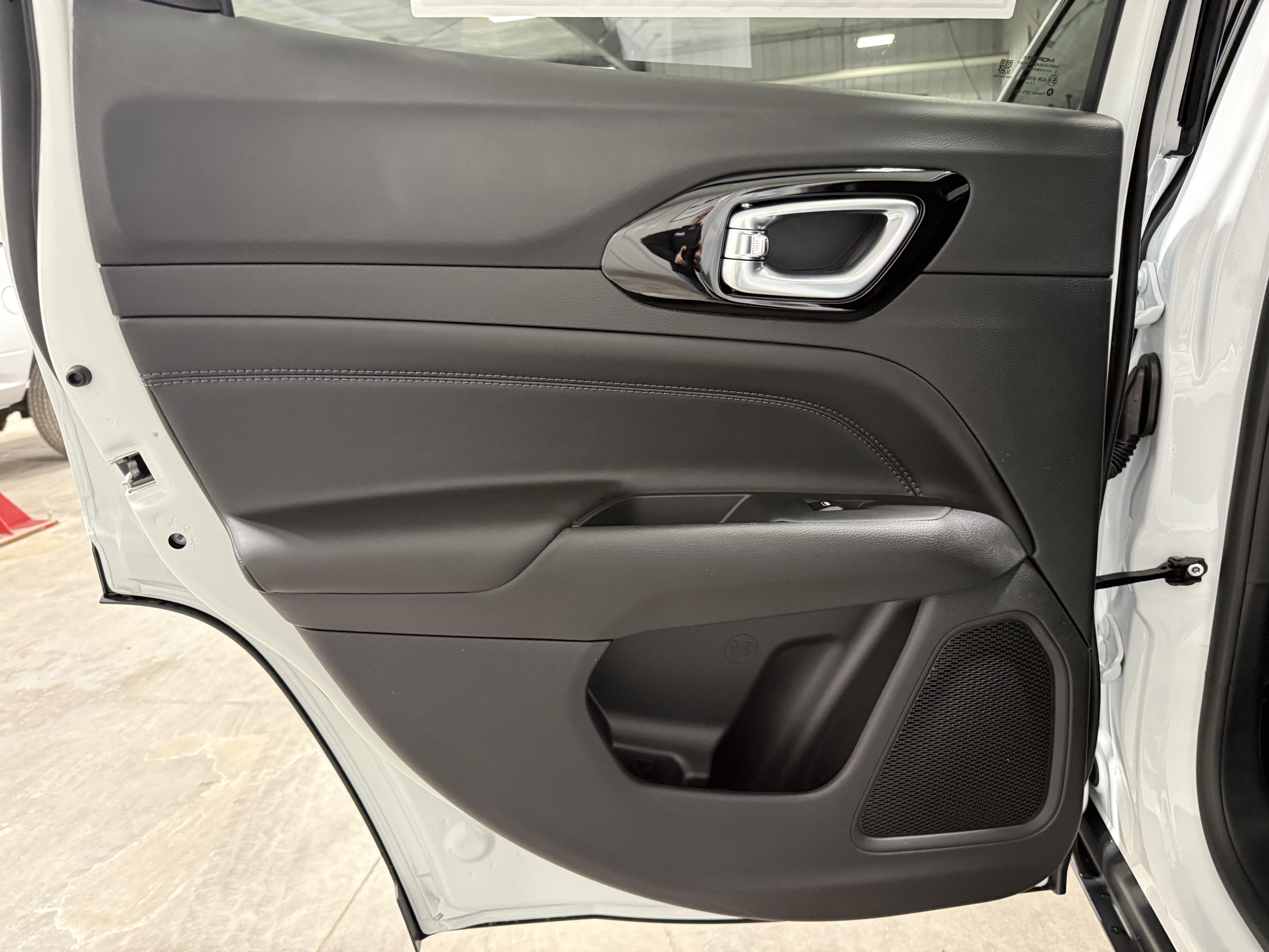 2026 Jeep Compass Latitude Altitude - Photo 19