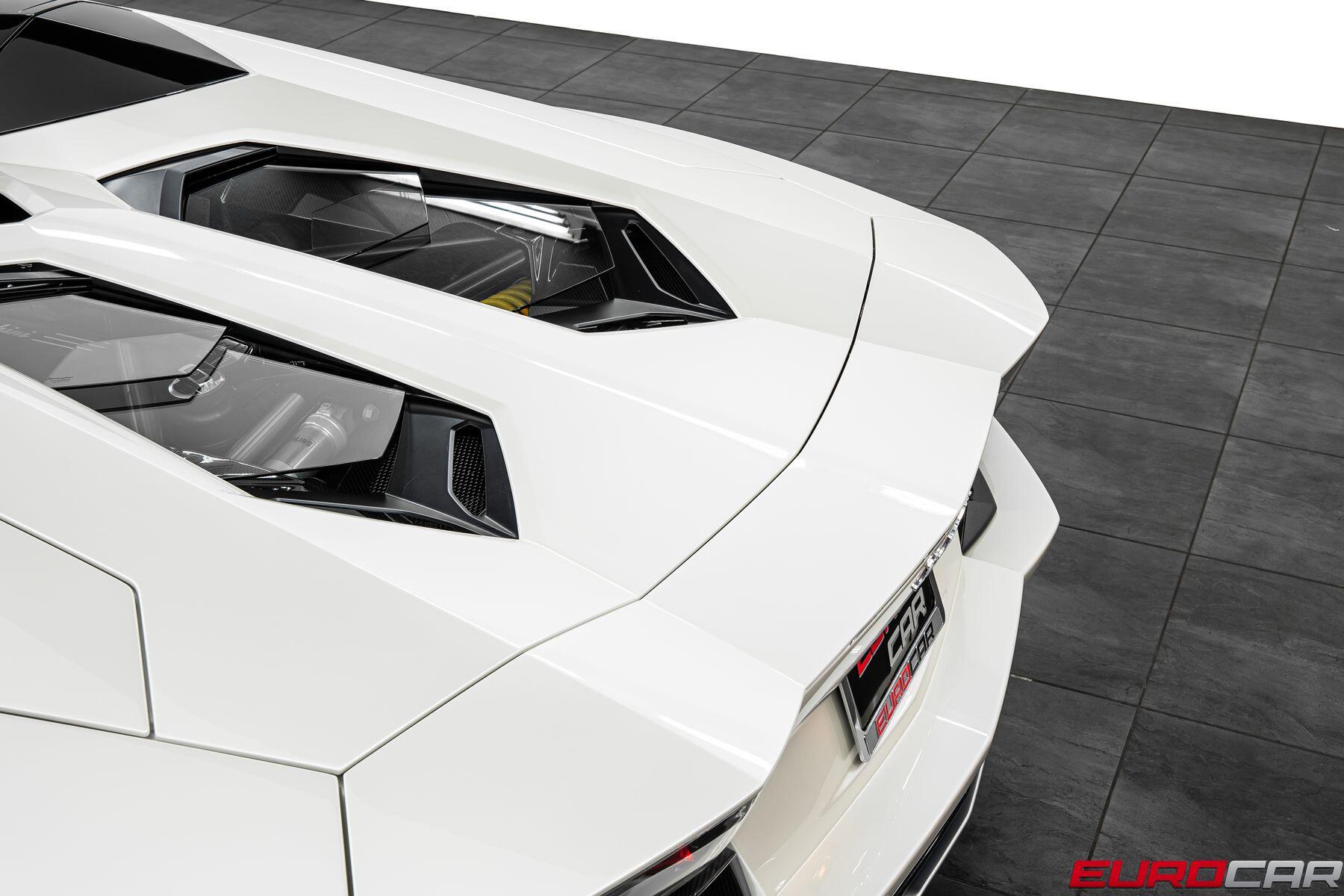 2015 Lamborghini Aventador Roadster LP 700 - 4 *HUGE CARBON OPTIONS * FRONT LIFT*Image 24