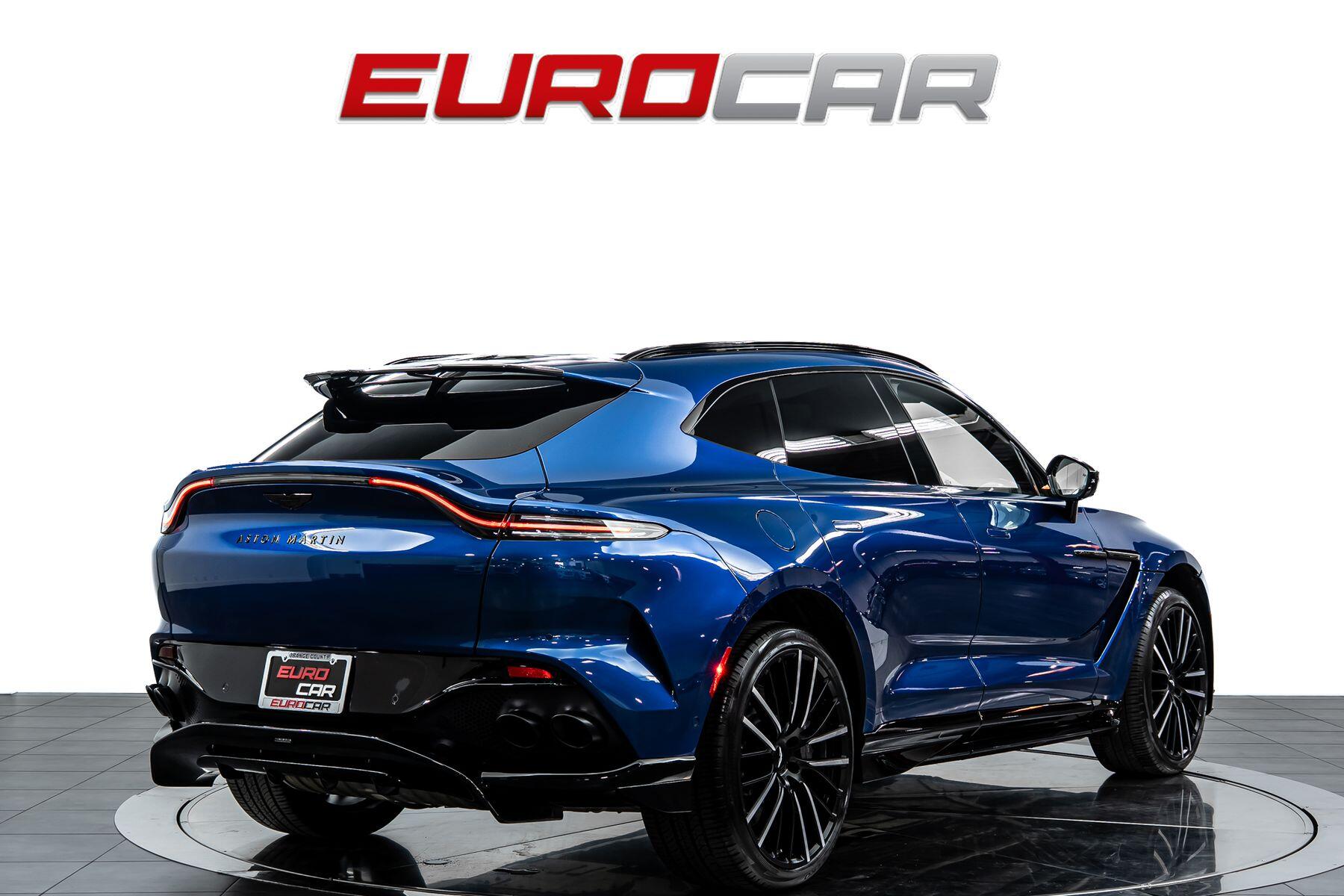 2023 Aston Martin DBX 707 *HUGE CARBON OPTIONS * TRI-COLOR INTERIOR*Image 5
