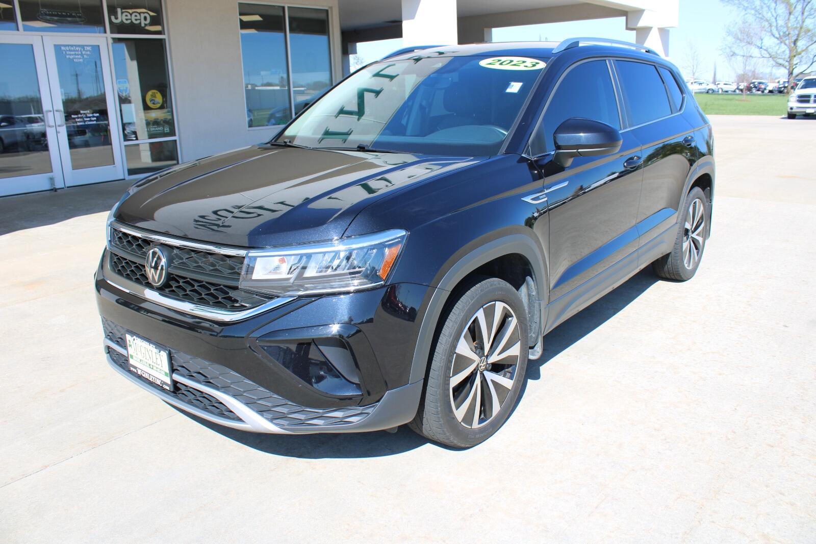 Used 2023 Volkswagen Taos SE with VIN 3VVSX7B26PM333288 for sale in Highland, IL