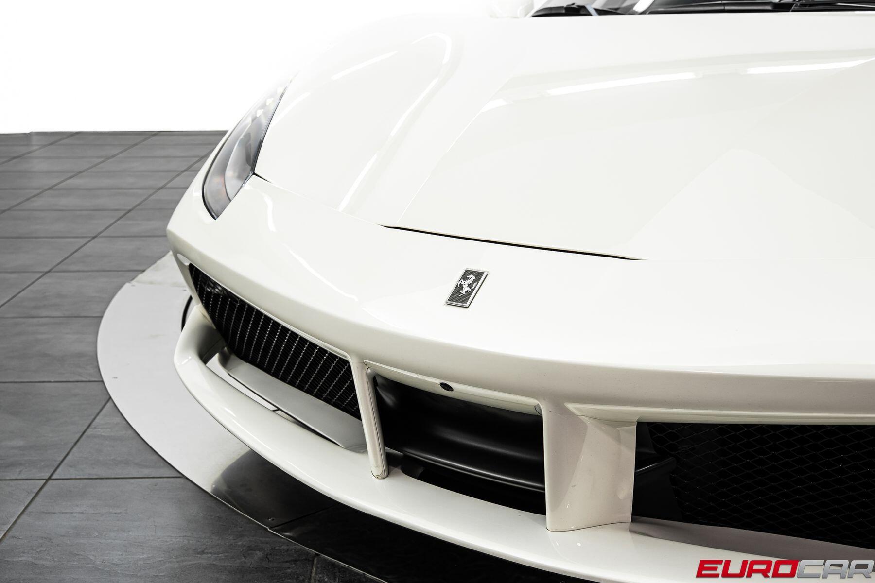 2017 Ferrari 488 GTB *CARBON STEERING WHEEL * IMMACULATE CONDITION*Image 12