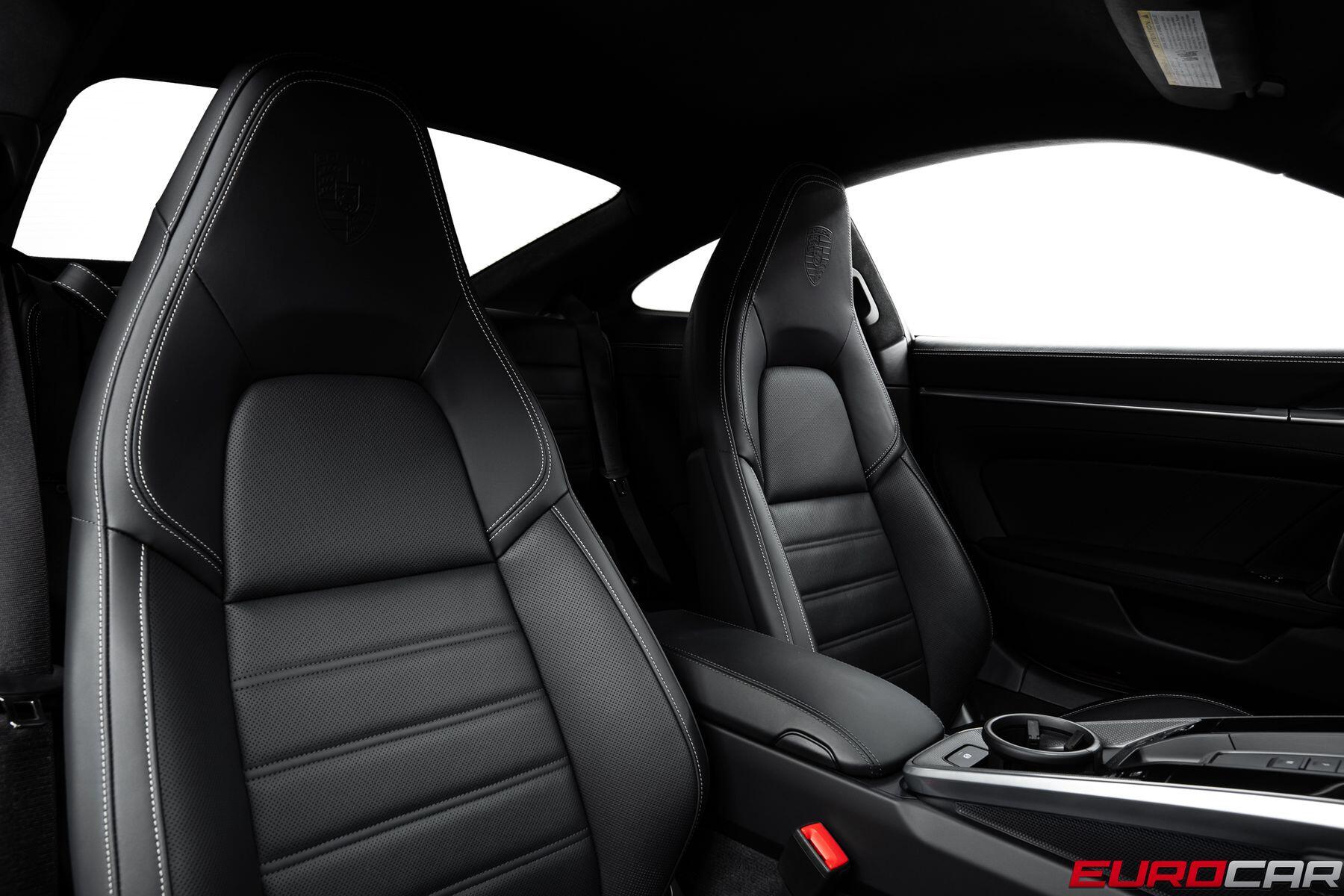 2024 Porsche 911 Turbo *POWER SPORT SEATS * CARBON FIBER ROOF*Image 38