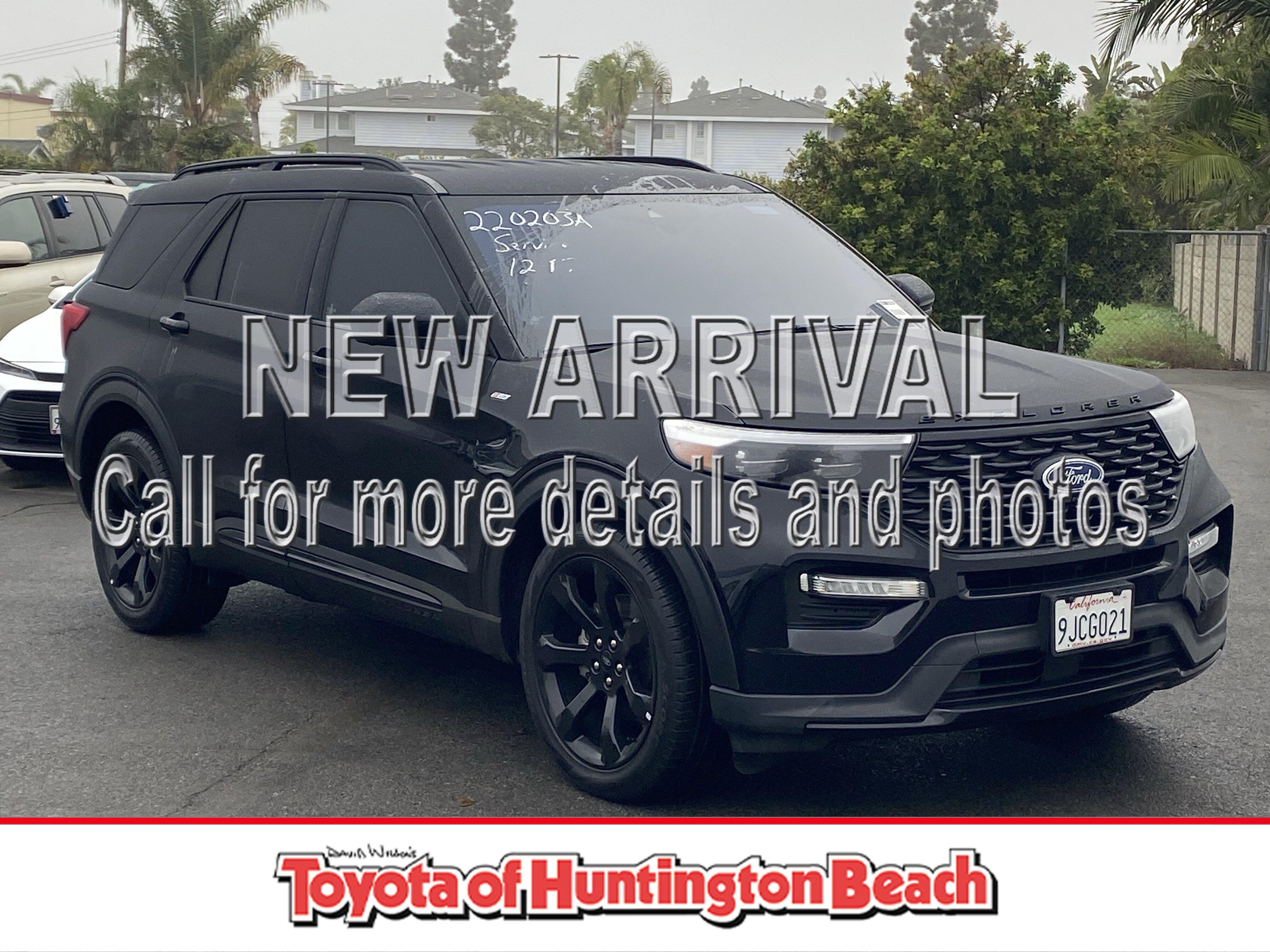 2023 Ford Explorer ST-LINE's photo