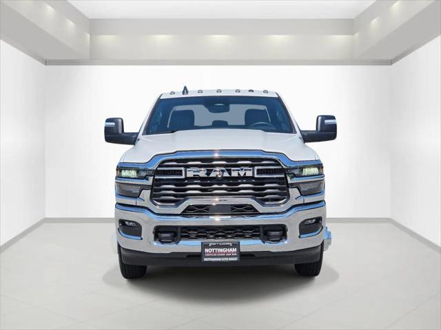 2026 RAM 3500 Chassis 3500 Tradesman Crew Cab Chassis 4x4 60' Ca