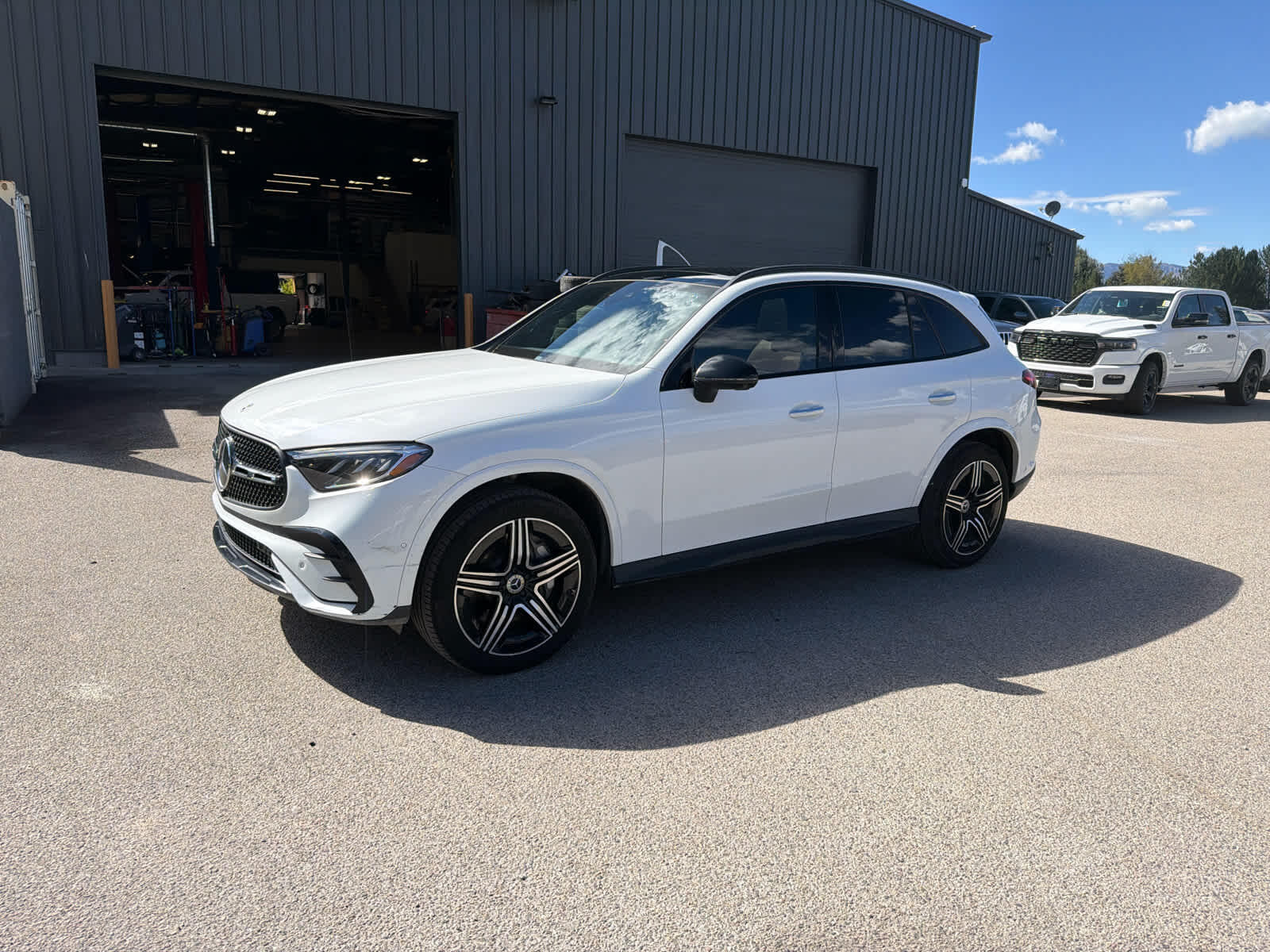 2024 Mercedes-Benz GLC 300 300