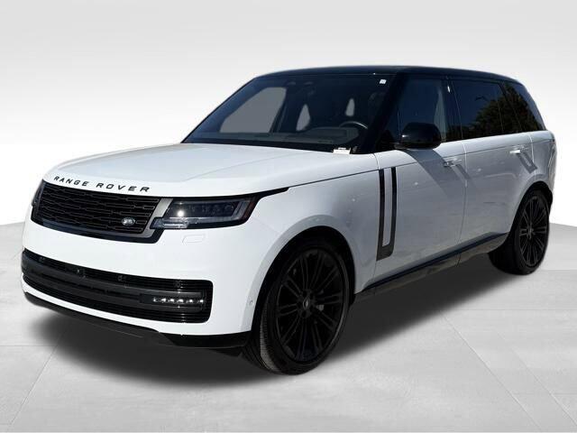 2025 Land Rover Range Rover SE