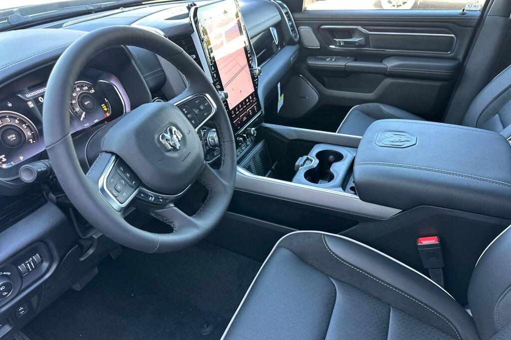 2026 RAM 1500 Laramie - Photo 10
