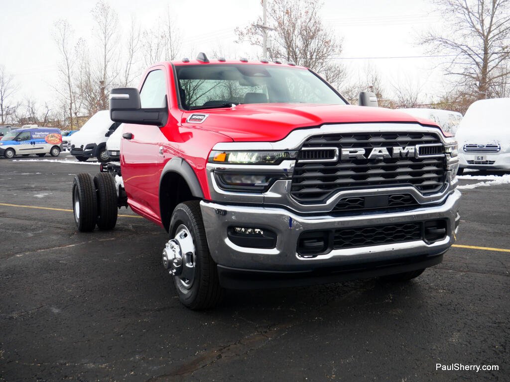 2026 RAM 3500 Chassis Tradesman - Photo 12