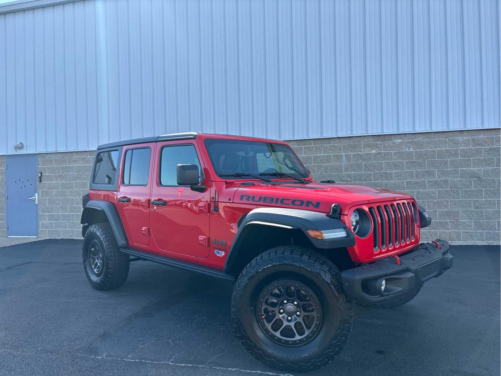 Used 2022 Jeep Wrangler Unlimited Rubicon with VIN 1C4JJXFG3NW193991 for sale in Wilmington, OH