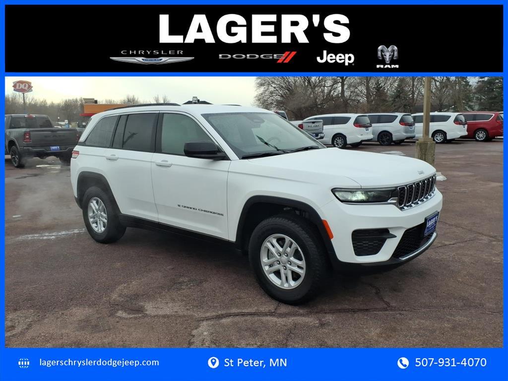 2025 Jeep Grand Cherokee Laredo's photo
