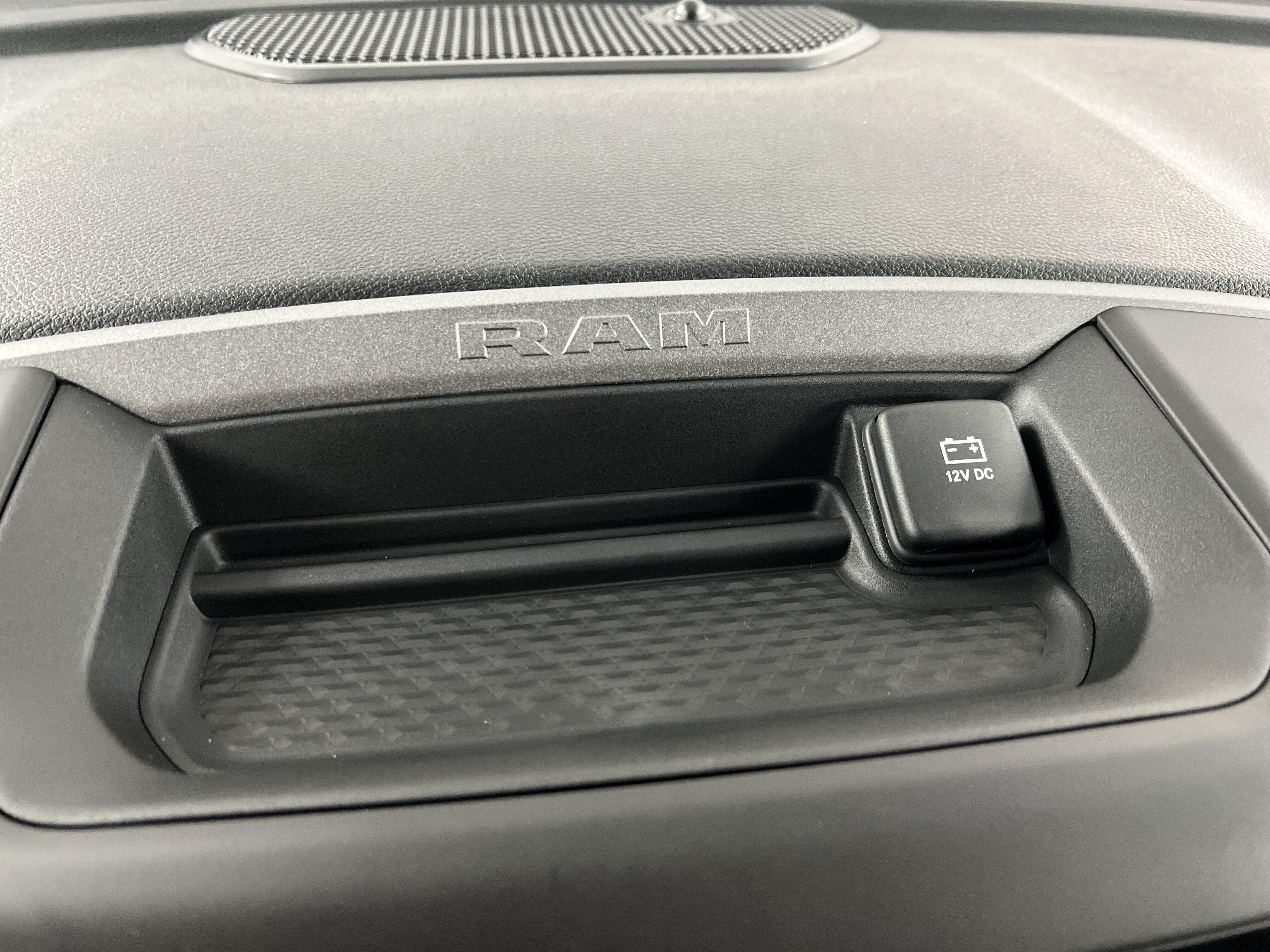 2027 RAM Ram 3500 Pickup Tradesman - Photo 29