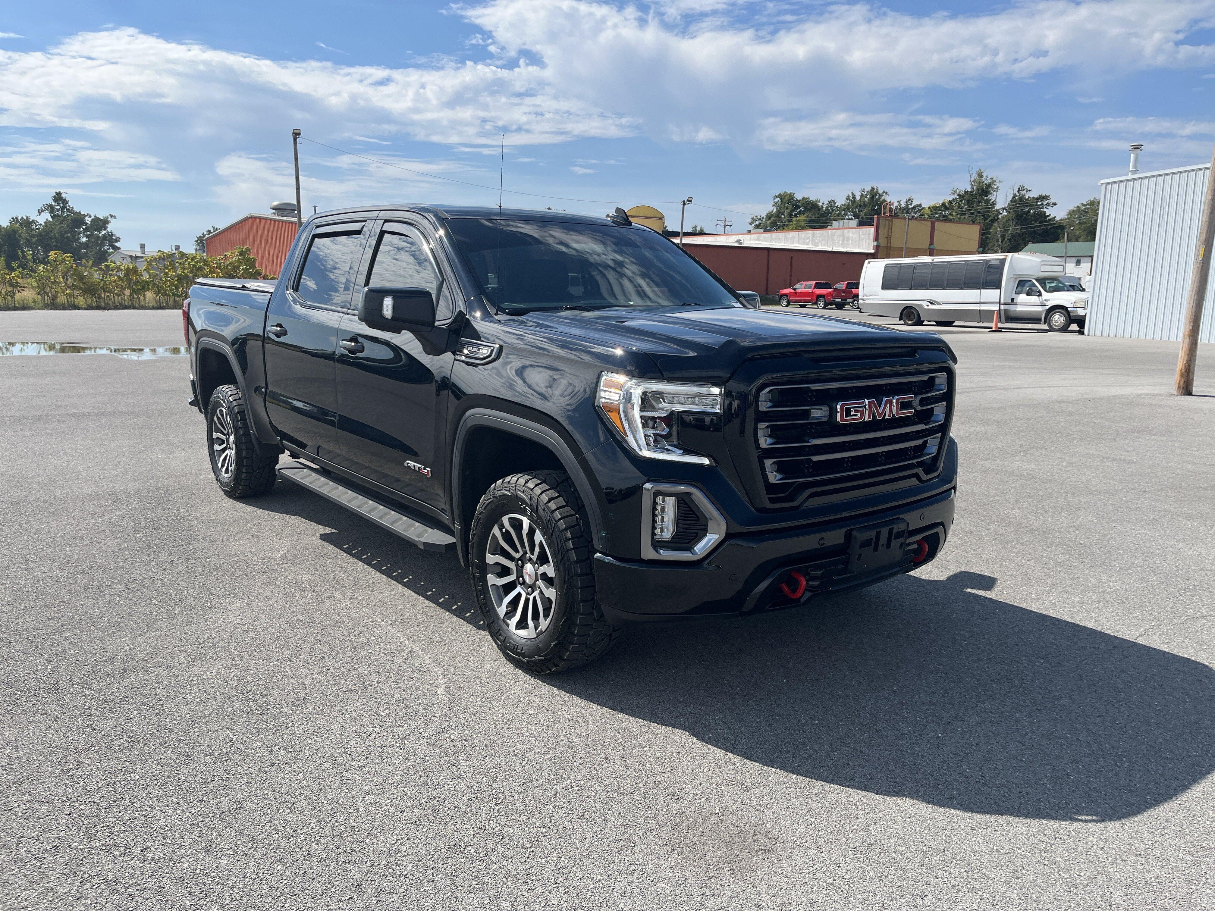2021 GMC Sierra 1500 AT4